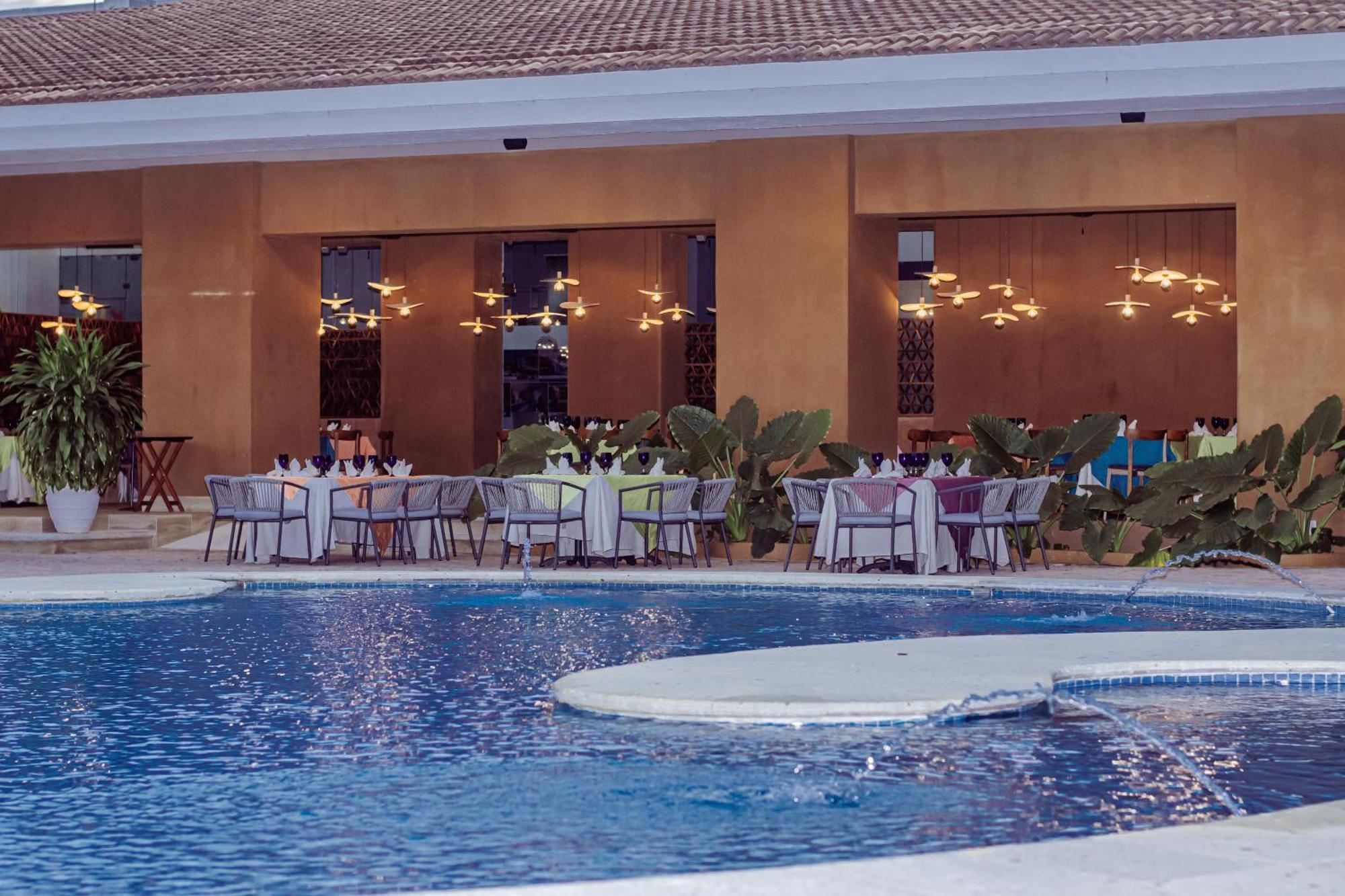 Park Royal Beach Huatulco 塔果鲁达 外观 照片